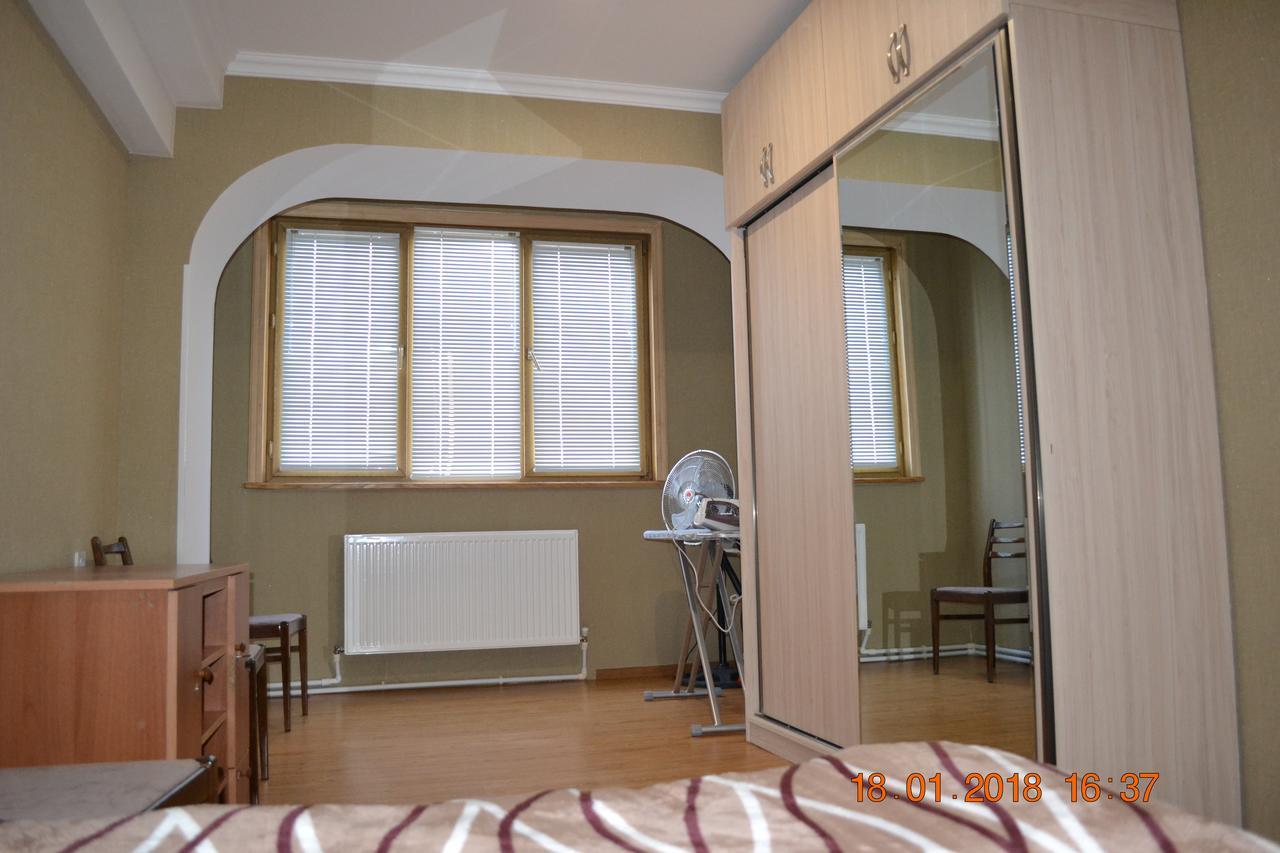 Apartment On Ikalto 8 Tbiliszi Kültér fotó