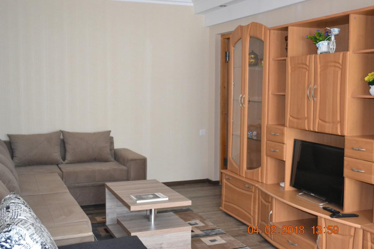 Apartment On Ikalto 8 Tbiliszi Kültér fotó
