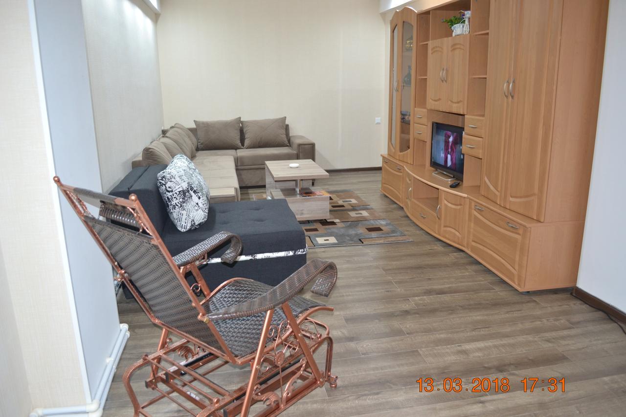 Apartment On Ikalto 8 Tbiliszi Kültér fotó